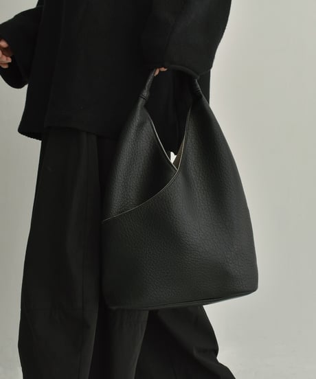 bag2-02640　ワンハンドルバッグ　オフホワイト　ブラック