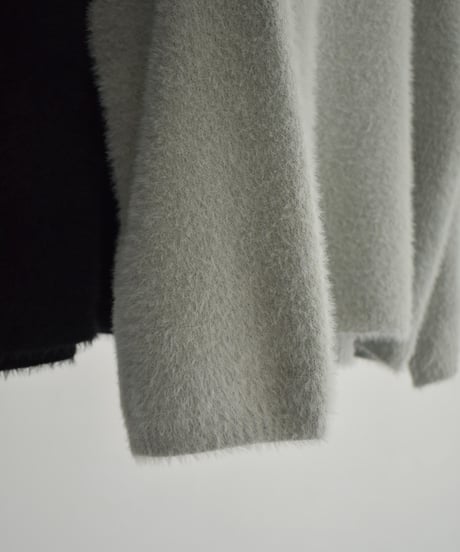 knit-02356　シャギー ルーズ ニット　ライトグレー　ブラック