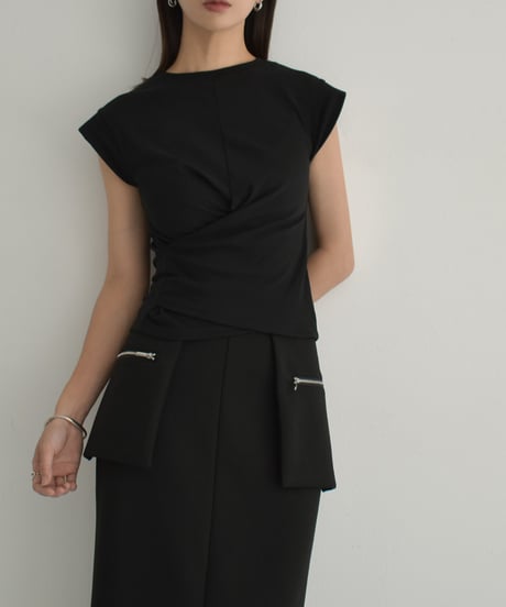 nh-tops-02500　ツイストデザインTシャツ　ホワイト　グレー　ブラック