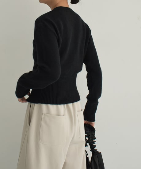 knit-02277　くるみボタン カーディガン　ブラック