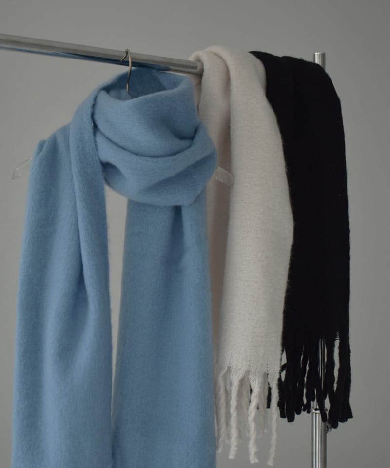 muffler-02022 ボリューム フリンジ マフラー エクリュ ブルー