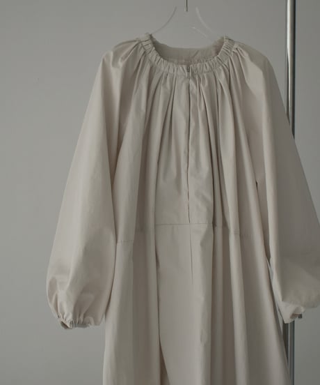 onepiece-12011　ジップギャザー バルーン ワンピース　グレージュ