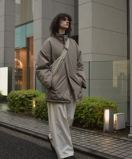 outer-02096　スタンドカラー ボリューム ダウン コート