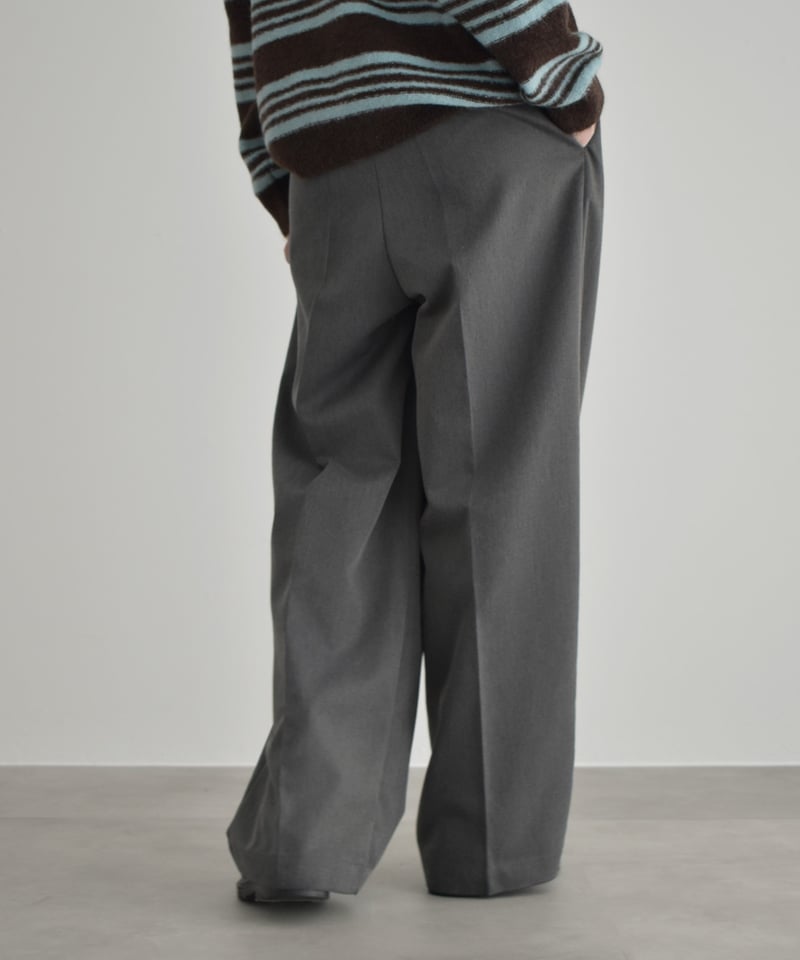bottoms-12010 タックワイドパンツ エクリュ グレー ブラック | L a v i