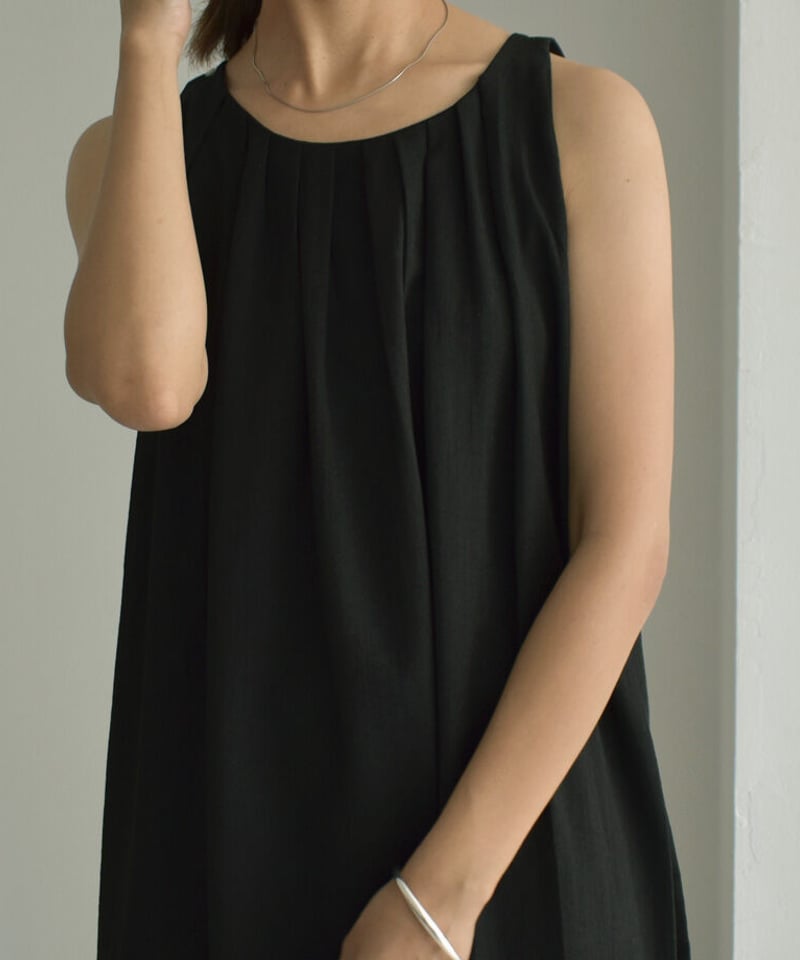 TFW49 ベージュノースリーブワンピース SLEEVELESS ONEPIECE | TFW49（ティーエフダブリュー）Official