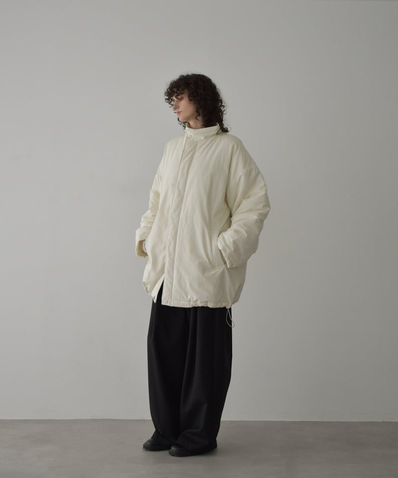 outer-02095 スタンドカラー 中綿 ミディ コート エクリュ ブラック