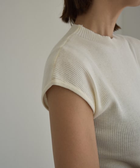 nh-knit-02230　モックネック フレンチスリーブニット　エクリュ　グレージュ　ブラック