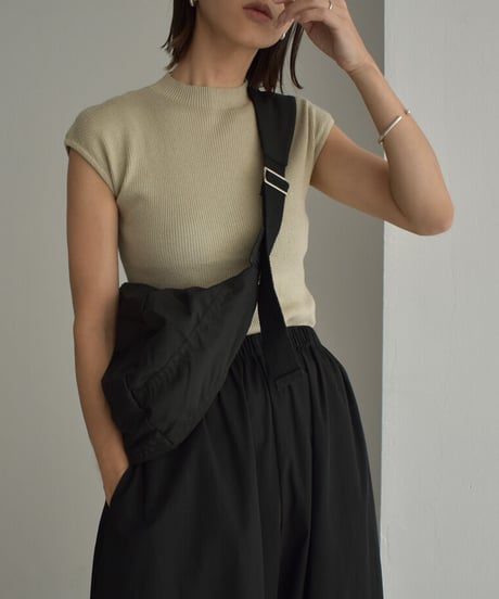 nh-knit-02230　モックネック フレンチスリーブニット　エクリュ　グレージュ　ブラック