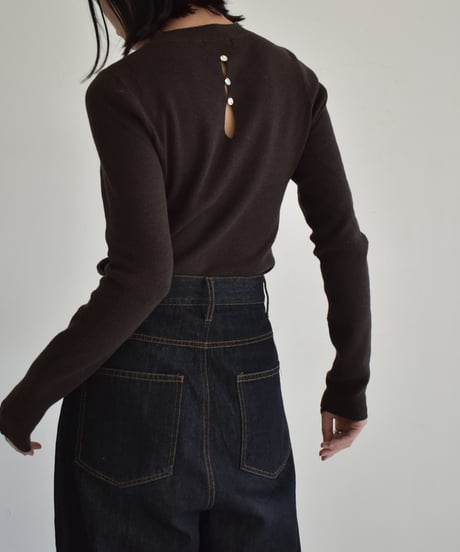 knit-02304　バックオープン フィット ニット　ダークグレー　ブラウン　ブラック