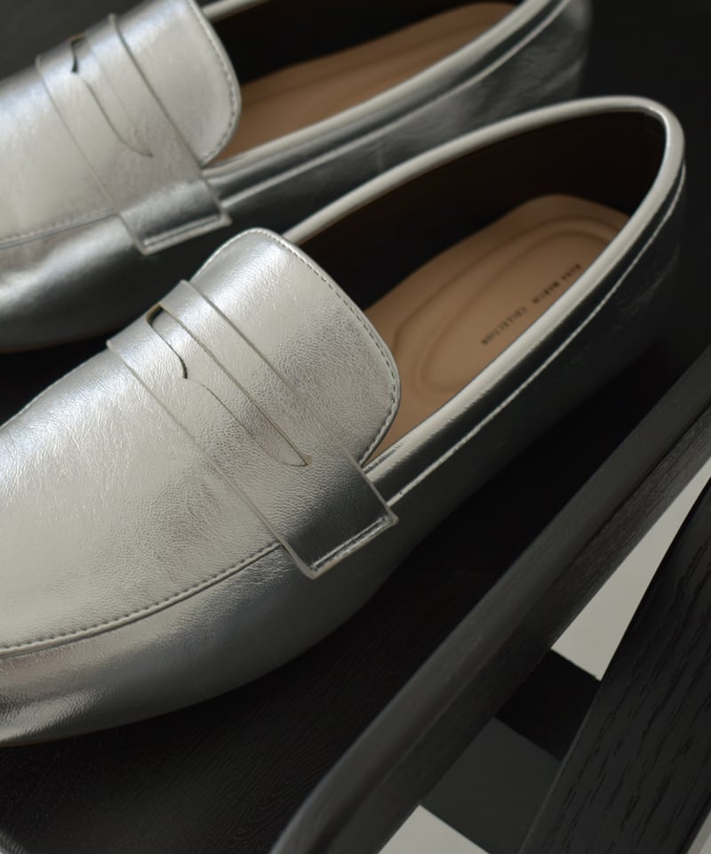 shoes-02173 クッション仕様 コインローファー シルバー | L
