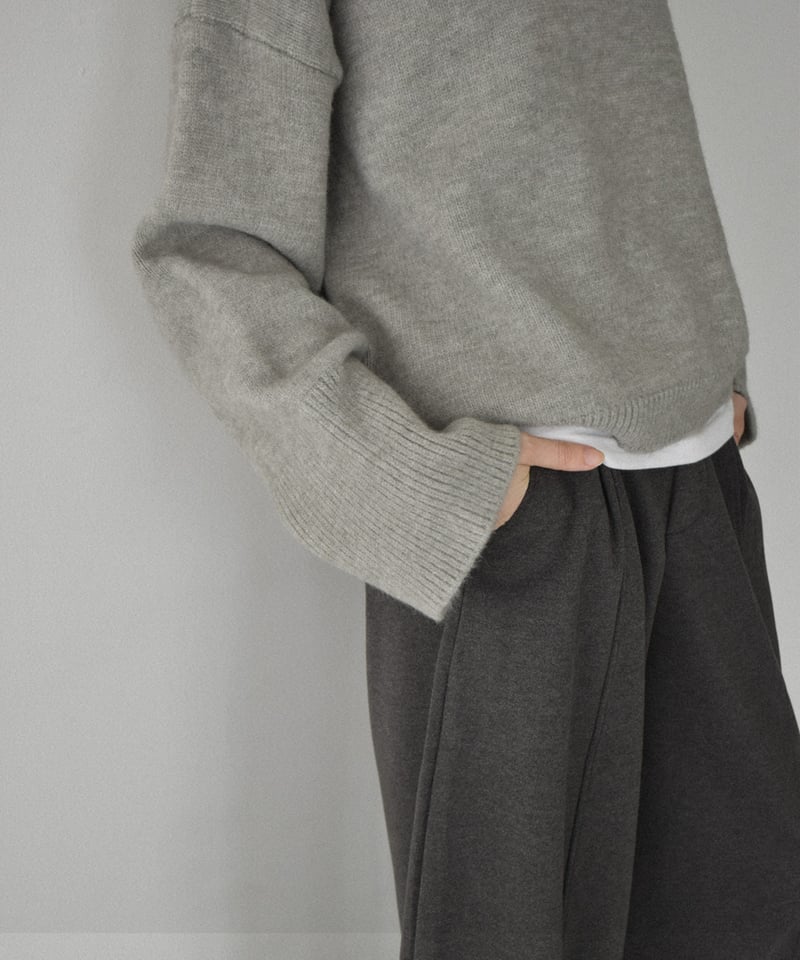knit-02353 ワイドカフス スリーブ ニットプルオーバー エクリュ