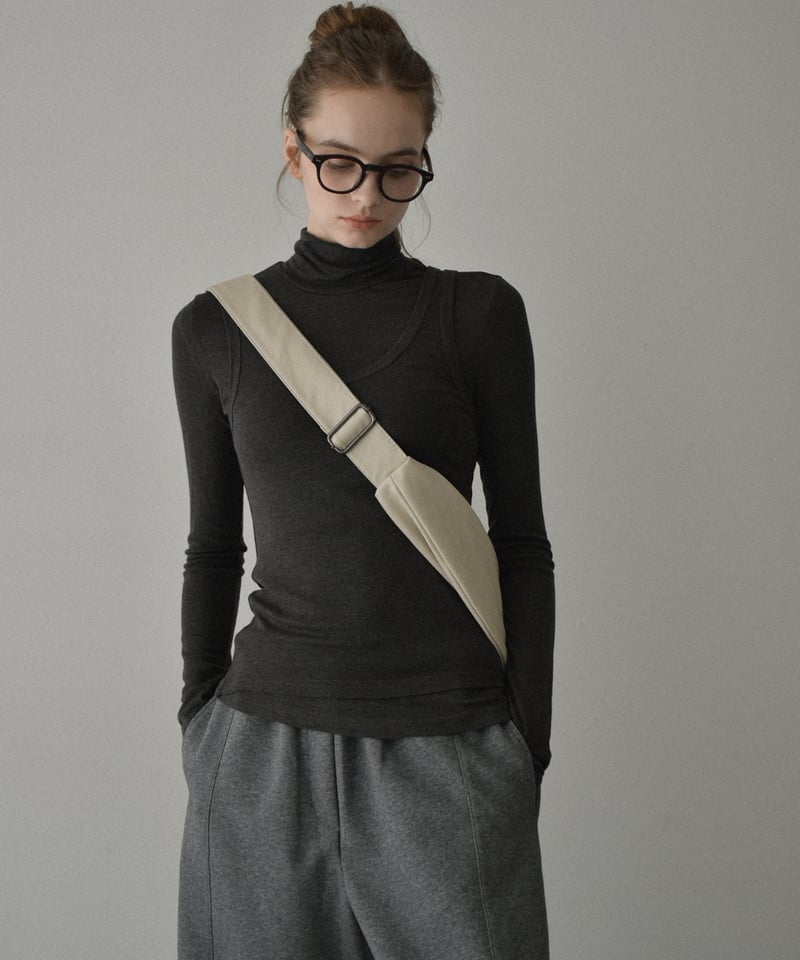 fitmore 刺繍ダブルカラーレイヤードトップス ブラック 刺繍ダブル