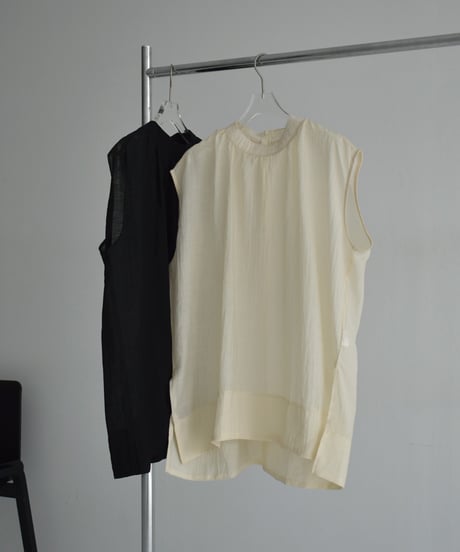 tops-02498　ノースリーブ シアー ブラウス　アイボリー　ブラック