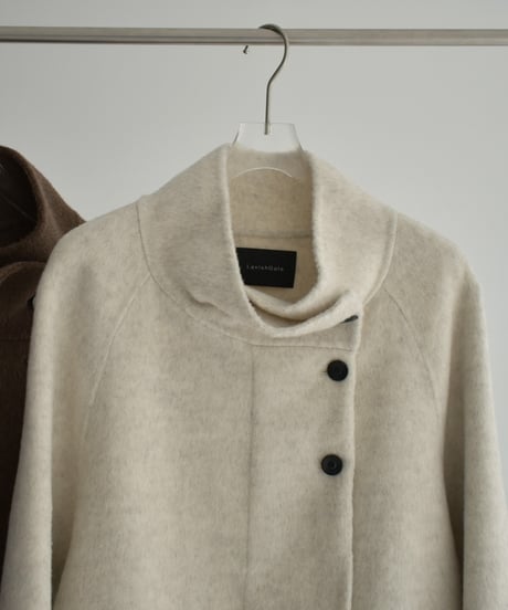 coat-02062　ラグランスリーブ スタンドカラー ウール ミディ コート リバー仕立て　エクリュ　ブラウン