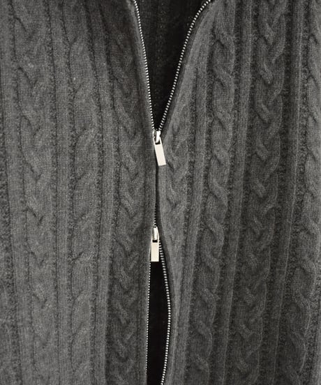 knit-02367　ダブルジップ ケーブル ニット　エクリュ　グレージュ　ダークグレー