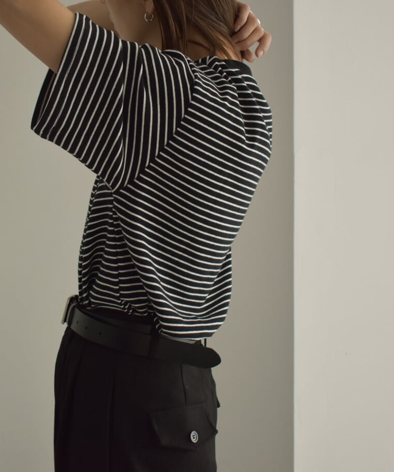 tops-02405 オーバーサイズボーダーTシャツ ホワイト ブラック tops-02405 オーバーサイズボーダーTシャツ ホワイト ブラック