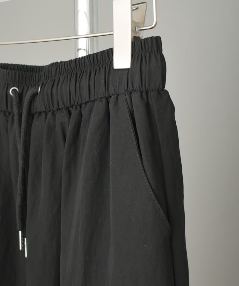 【関税込み】B1ARCHIVE ブラック ワイドレッグ カーゴパンツ bottoms-02274 ワイド カーゴパンツ エクリュ ブラック | L