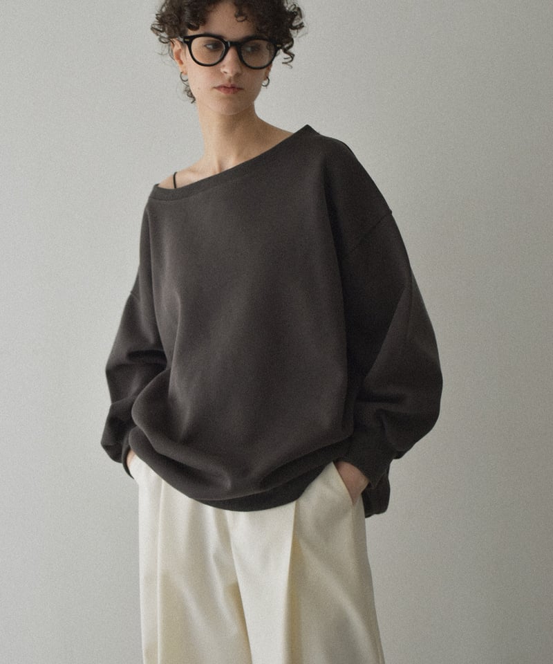 tops-02509 オフショルダー big プルオーバー ホワイト グレー