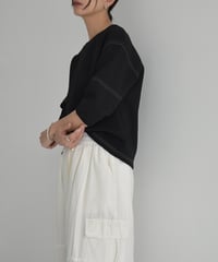 tops-02474　ステッチデザイン ダンボール プルオーバー　ホワイト　ブラック