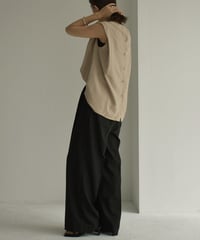 tops-02414　タックスリーブ バックボタン ブラウス　ベージュ　ブラック