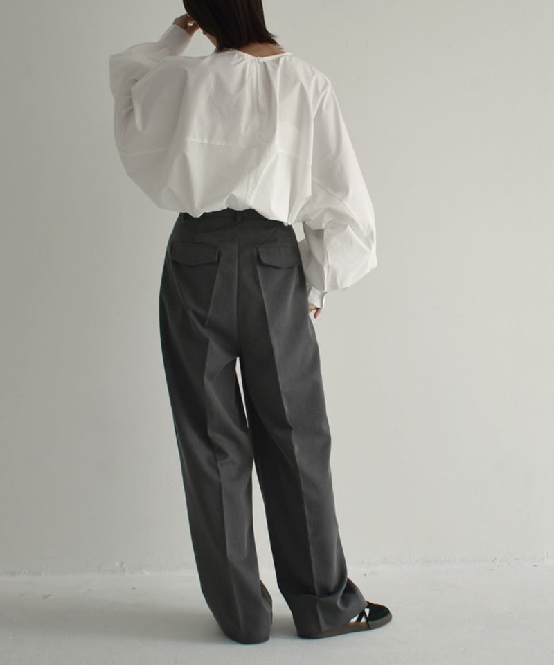 tops-12010 ボリューム ドルマン スリーブ ブラウス ホワイト tops-12010 ボリューム ドルマン スリーブ ブラウス ホワイト