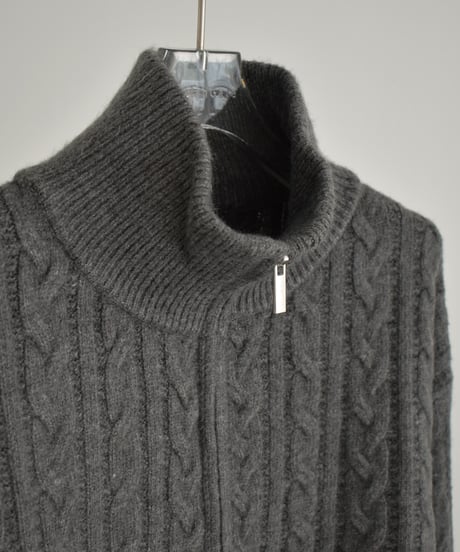 knit-02367　ダブルジップ ケーブル ニット　エクリュ　グレージュ　ダークグレー