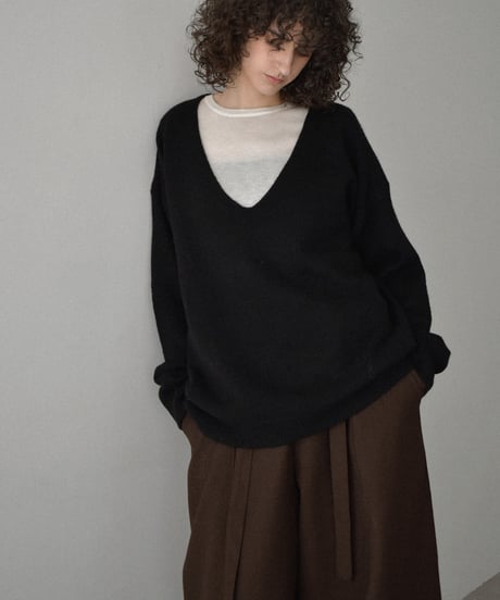 knit-02346　Vネック オーバーニット　エクリュ　グレー　ブラック