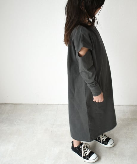 nh-kidsonepiece-04001　日本製　キッズ　スリットスリーブ　Ｔシャツワンピース　チャコール　ピスタチオ　110cm　120cm　130cm