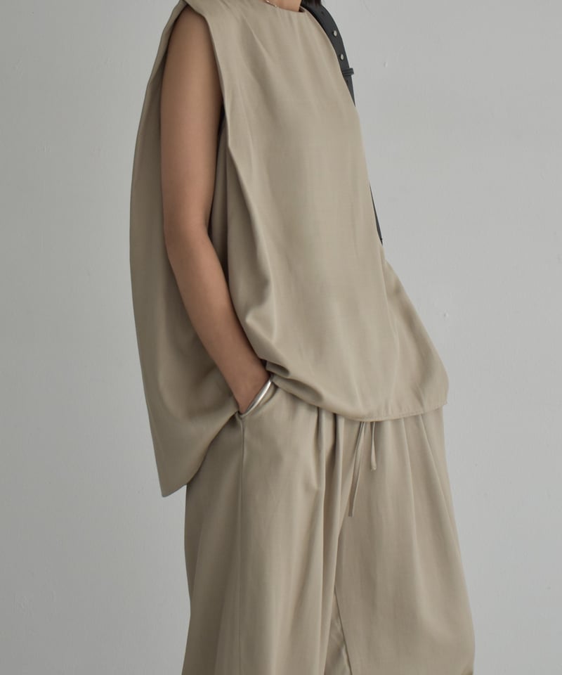 tops-12013 ショルダータック ノースリーブ トップス 《セットアップ