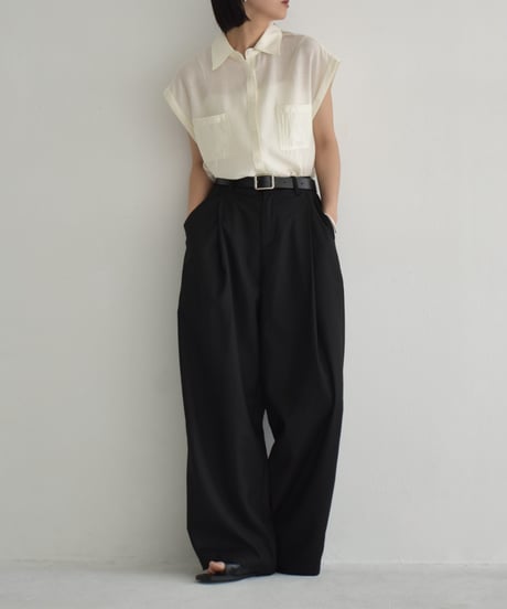 tops-02544　フレンチスリーブ シアーシャツ　エクリュ　ベージュ　グリーンティー