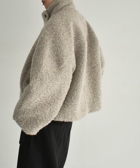 coat-02052　ウール混 ハイネック ブークレ ショート コート　ライトグレージュ　モカ