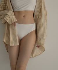 nh-swim-02461　ローライズ ビキニ スイムボトムス　ホワイト　ブラック