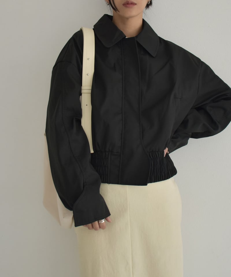 outer-02084 フロントジップ ショート ブルゾン ブラック | L