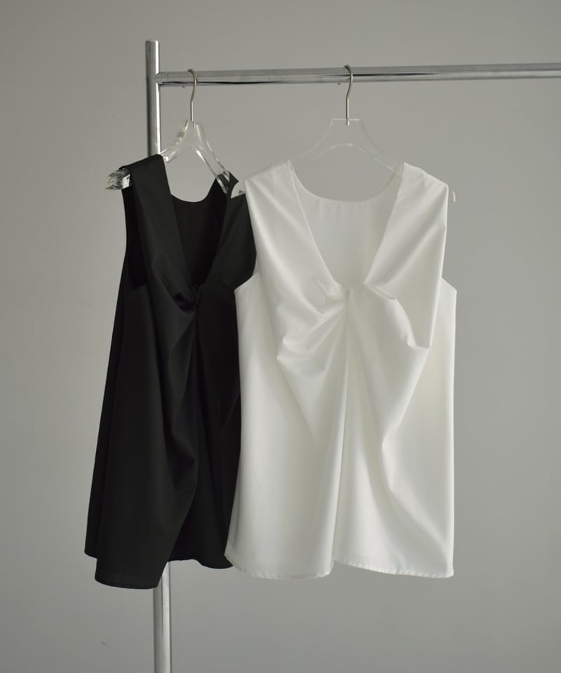tops-02480 バックツイストノースリーブ ホワイト ブラック | L
