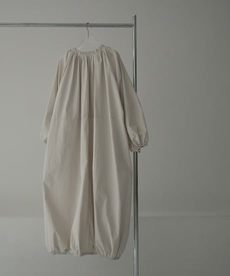 onepiece-12011　ジップギャザー バルーン ワンピース　グレージュ