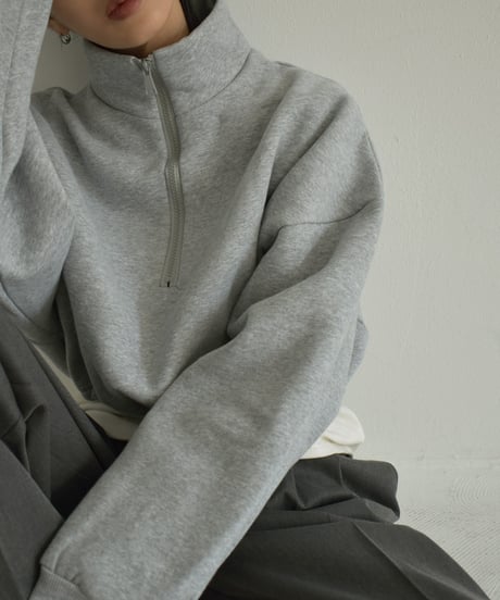 tops-02450　裏起毛クロップドハーフジップスウェット　グレー　チャコール　ブラック