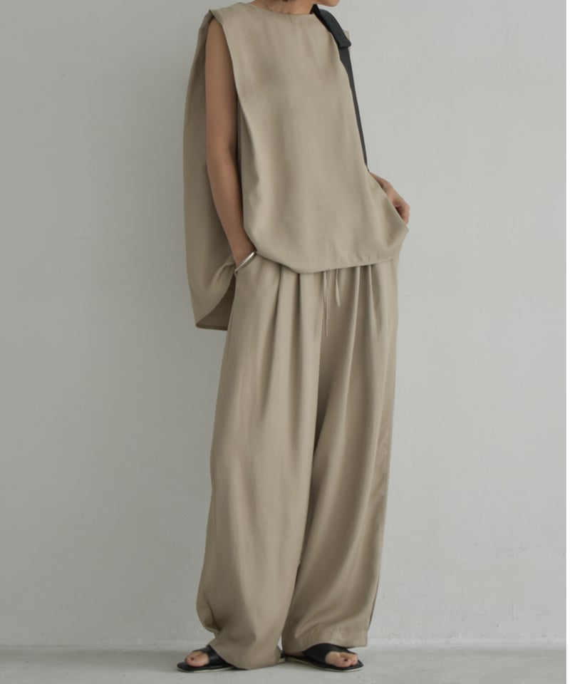 tops-12013 ショルダータック ノースリーブ トップス 《セットアップ