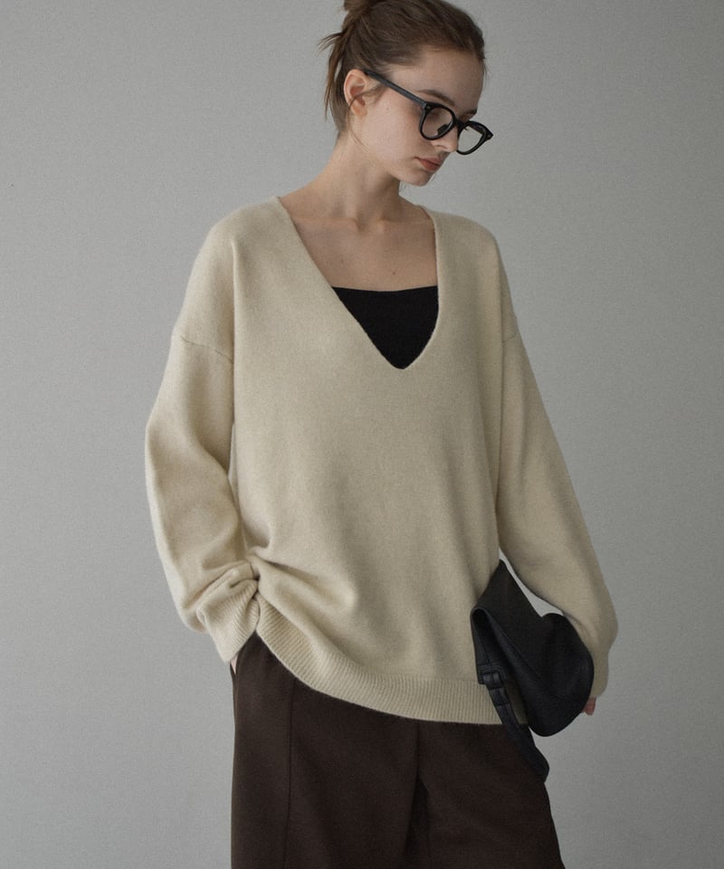 knit-02346 Vネック オーバーニット エクリュ グレー ブラック | L a v