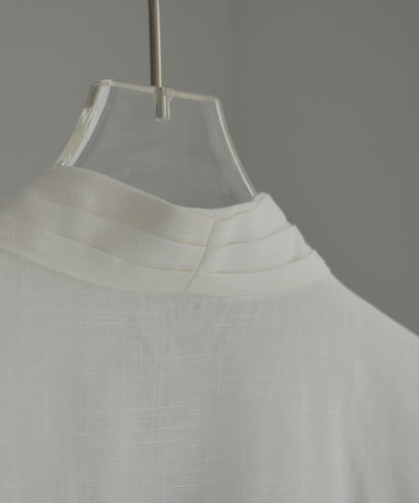 tops-02503　リネン混 タックデザイン トップス　ホワイト　モカ　ブラック