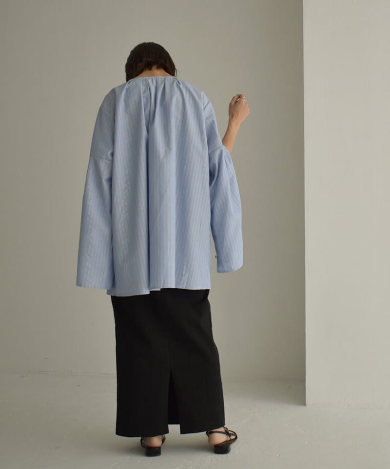 tops-02392 ワイドスリットスリーブ ストライプシャツ ブルー