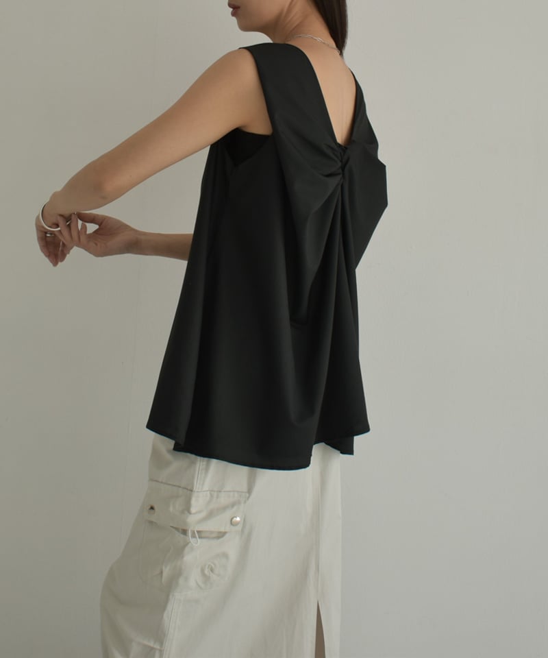 値下げ！！超美品！！ユリウス23SSバックプリントノースリーブカットソー 値下げ！！超美品！！ユリウス23SSバックプリントノースリーブ