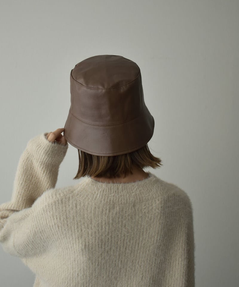 nh-cap-02056 フェイクレザー バケットハット グレージュ チャコール