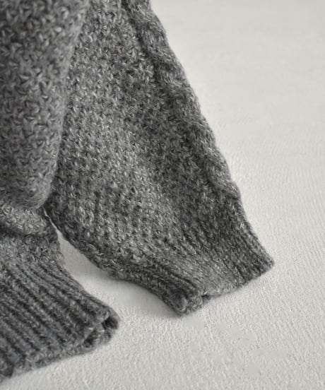 knit-02362　ミックスケーブルニットプルオーバー　グレー
