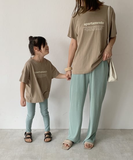 nh-kidstops-02001　キッズ クルーネック テキストＴシャツ　ホワイト　モカ