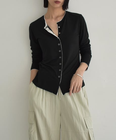 nh-tops-02541　スナップボタン プルオーバー　ベージュ　ブラック