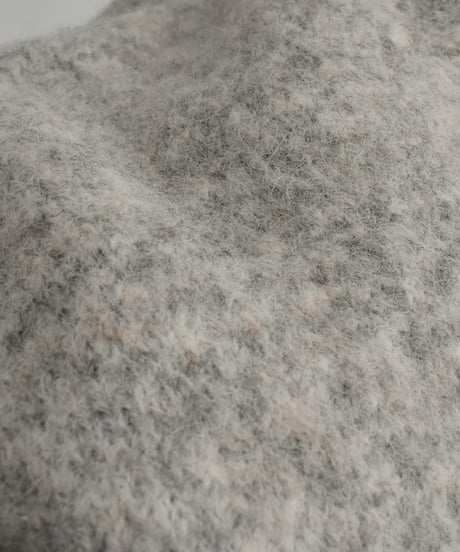 knit-02352　クルーネックニットカーディガン　ライトグレー　チャコール