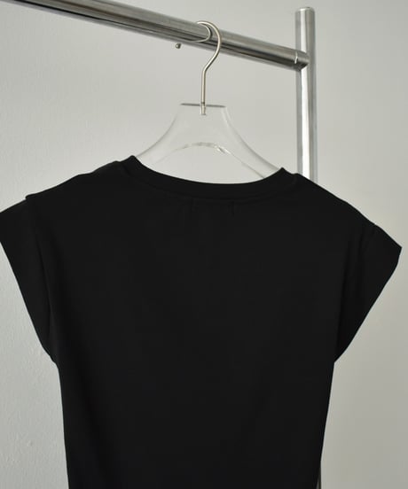 nh-tops-02500　ツイストデザインTシャツ　ホワイト　グレー　ブラック