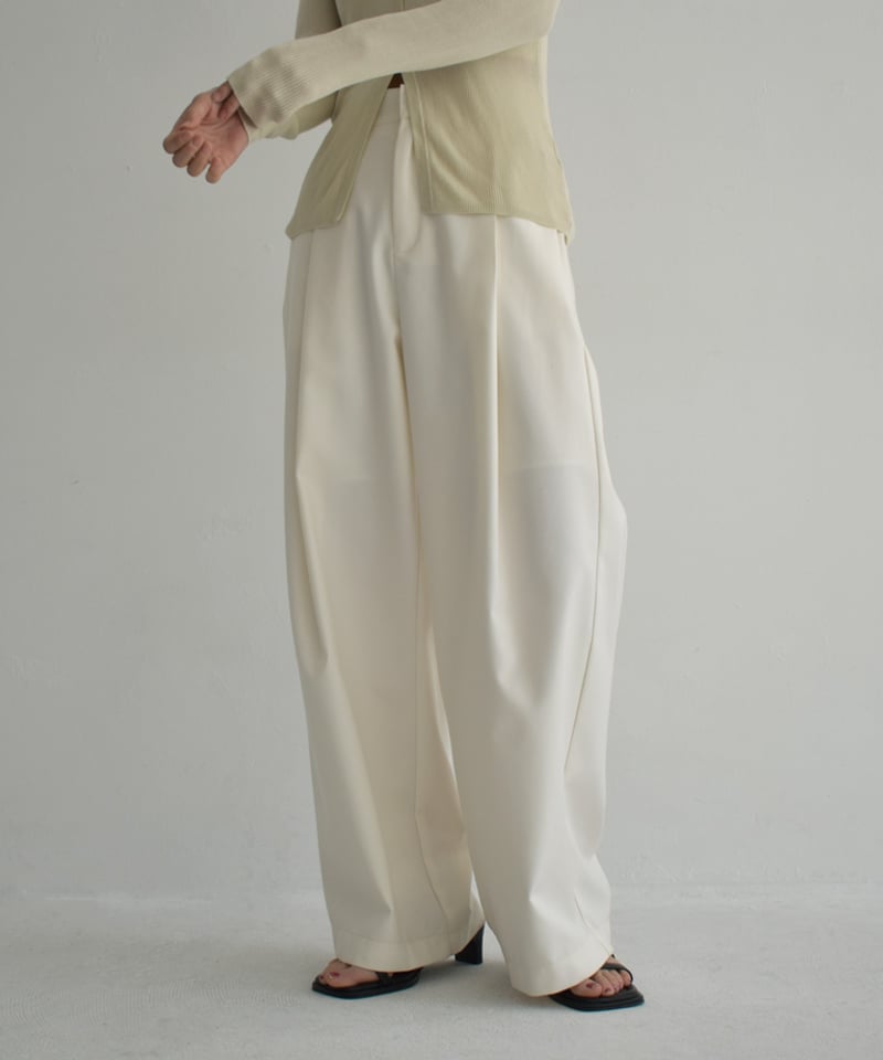 bottoms-02266 タックコクーン ワイドパンツ エクリュ モカ