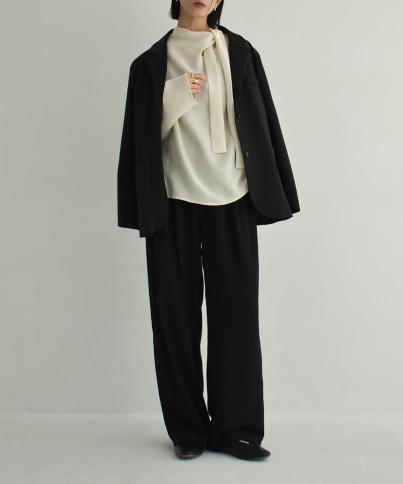 tops-02520 アシンメトリー ボウタイブラウス エクリュ
