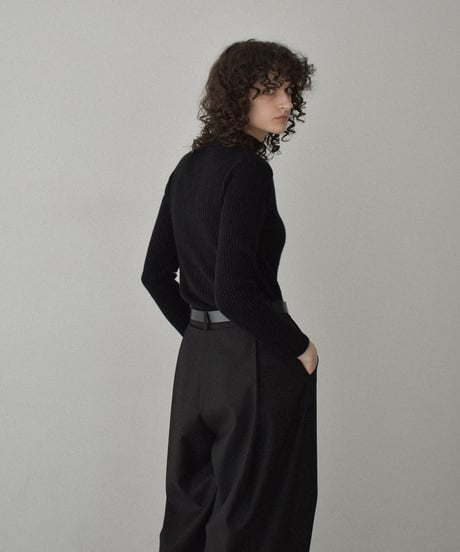 knit-02358　リブ ハイネック ニット トップス　オフホワイト　アイスブルー　グレー　ブラウン　ブラック